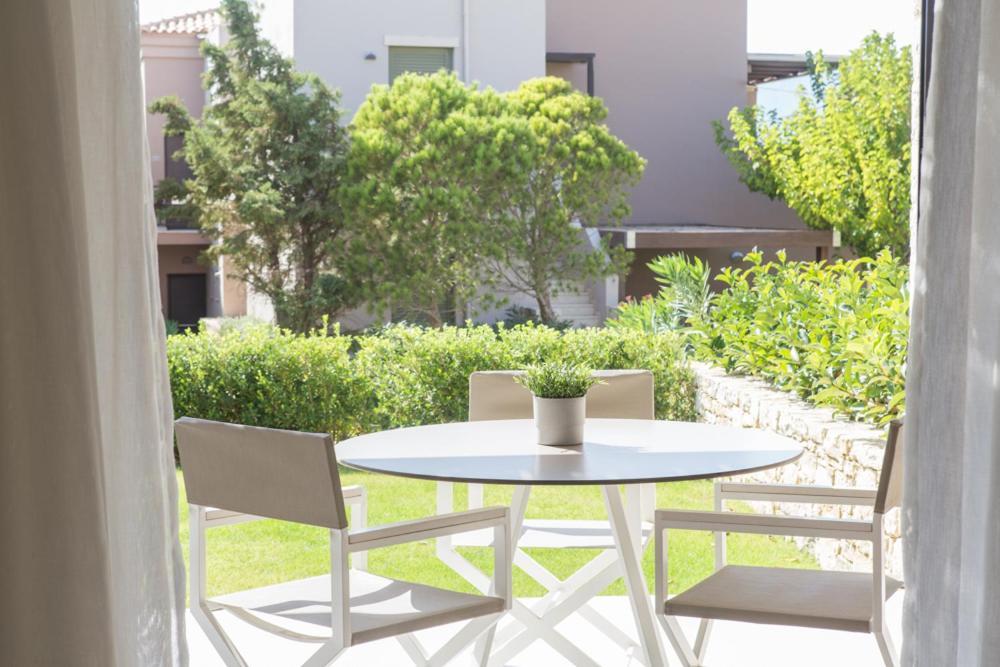 Alegria Beach Resort Αnnex 플라키아스 외부 사진
